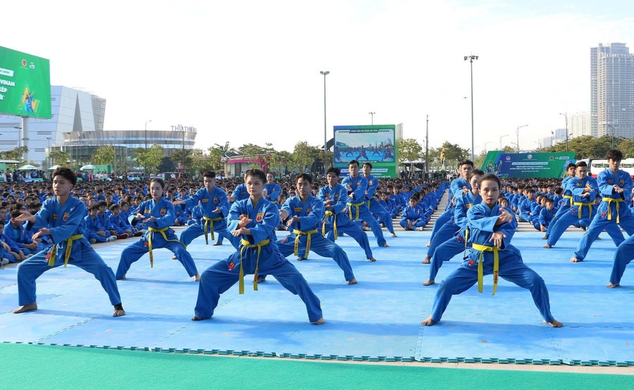 Giao lưu võ thuật đồng môn