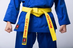 Hướng dẫn cách thắt đai vovinam