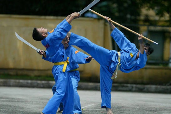 Kỹ thuật đao kiếm Vovinam